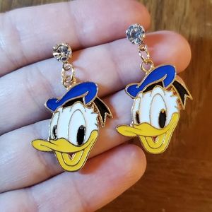 NWOT Donald Duck Earrings